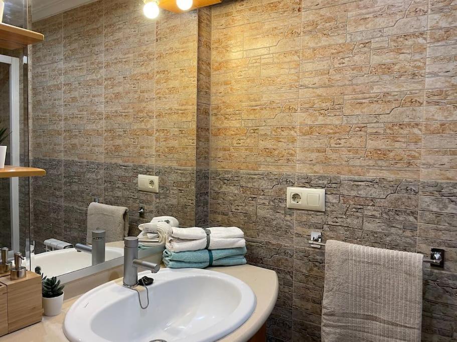 Precioso Apartamento Junto Al Centro Con Garaje Valencia Buitenkant foto